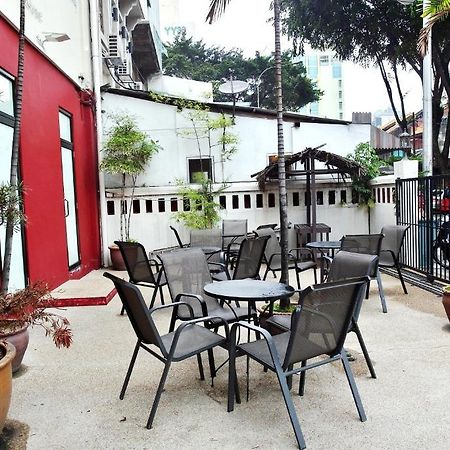 Number Eight Guesthouse Kuala Lumpur Exterior photo