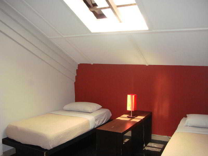 Number Eight Guesthouse Kuala Lumpur Exterior photo