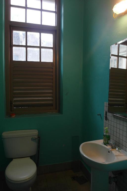 Number Eight Guesthouse Kuala Lumpur Room photo